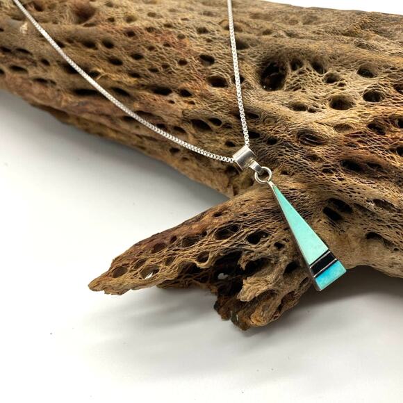 Triangle Pendant Signed MY Turquoise with blk stone inlay - Picture 1 of 3
